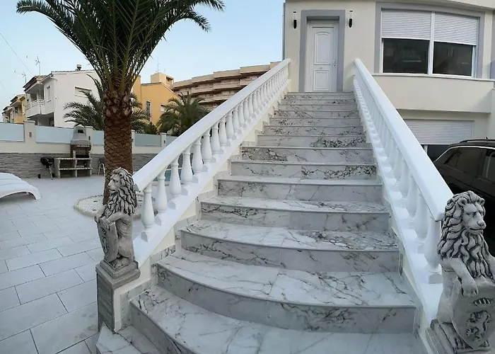 Luxury Private New 2023 Mirelle بيت للعطل *